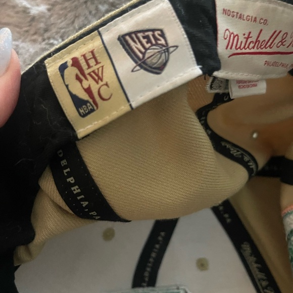 Men's New Jersey Nets Mitchell & Ness Khaki 35th Anniversary Hardwood Classics - Picture 8 of 10